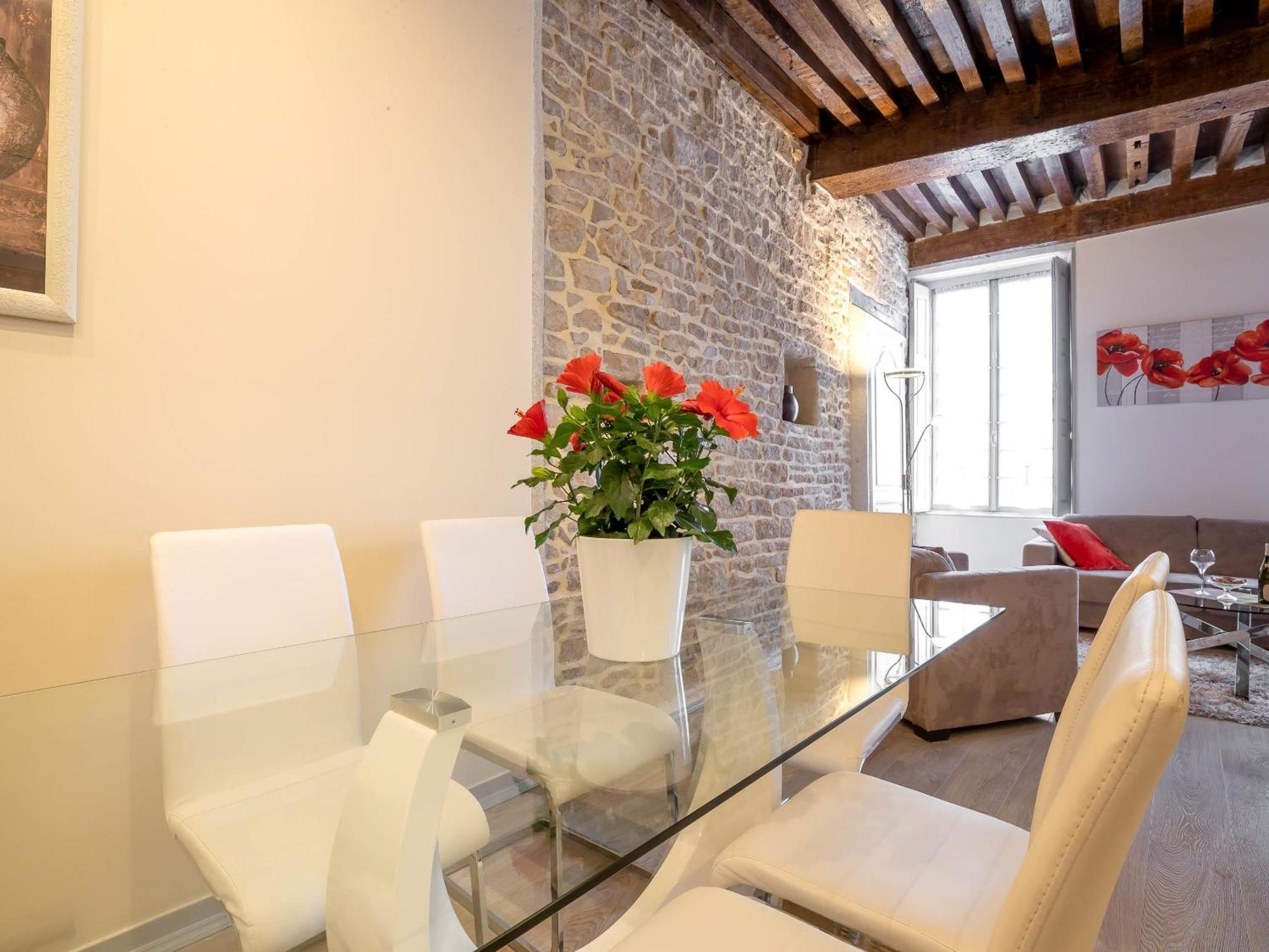 Residence Beaune Sweet Home, 4 Appartements D'Exception Avec Parking Inclus الغرفة الصورة